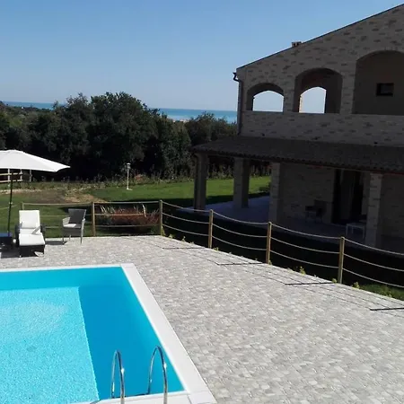 B&B Casalfarano Cupra Marittima Exterior photo